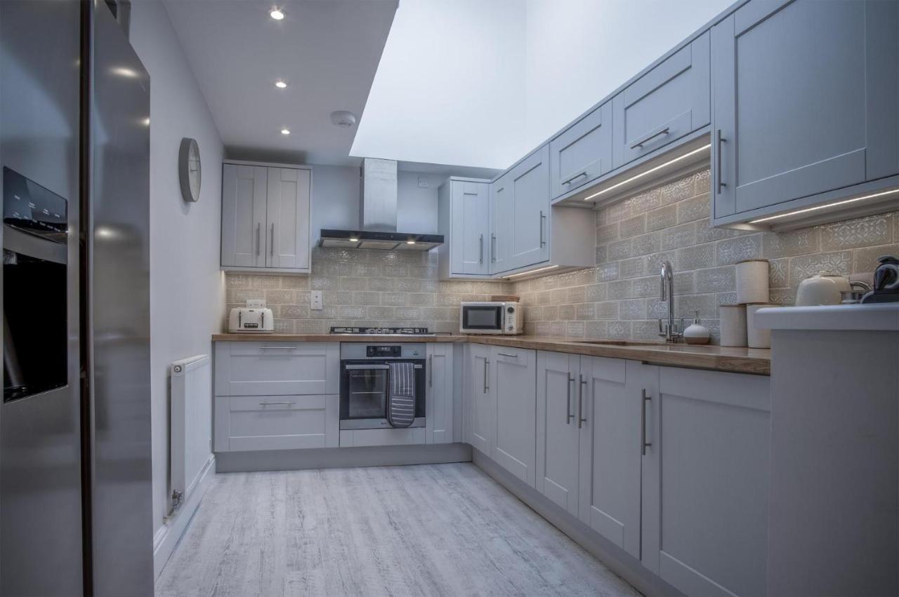 Noe Acre - 3 Bedroom Cottage - Tenby Esterno foto