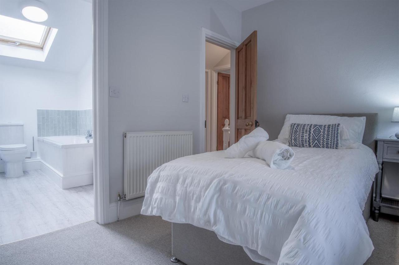 Noe Acre - 3 Bedroom Cottage - Tenby Esterno foto